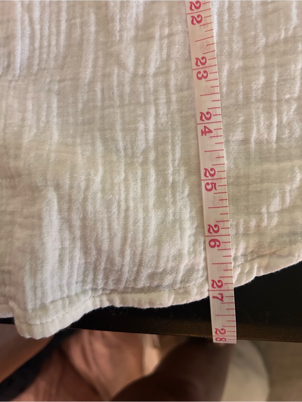QUINCE WHITE GAUZE COLLARLESS BUTTON UP PEASANT TOP SIZE MEDIUM - Picture 8 of 8